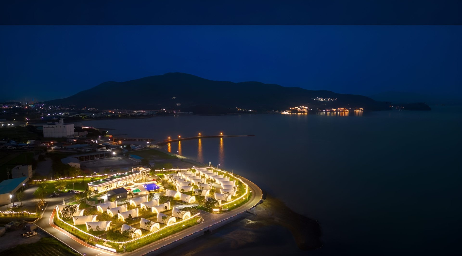 NIGHT VIEW